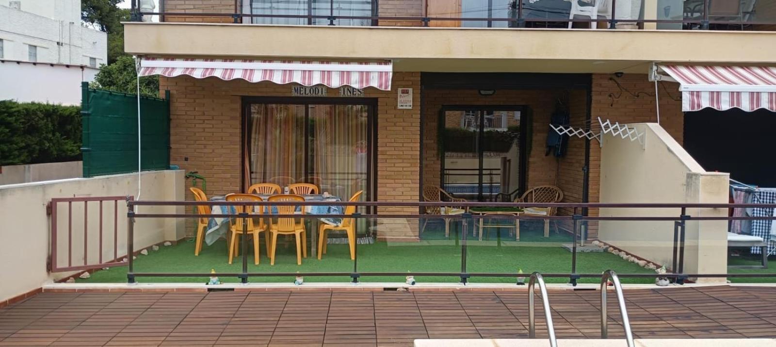 Apartamento Con Terraza Y Acceso Directo A La Piscina Y A 50 M De La Playa Miami Playa Zewnętrze zdjęcie